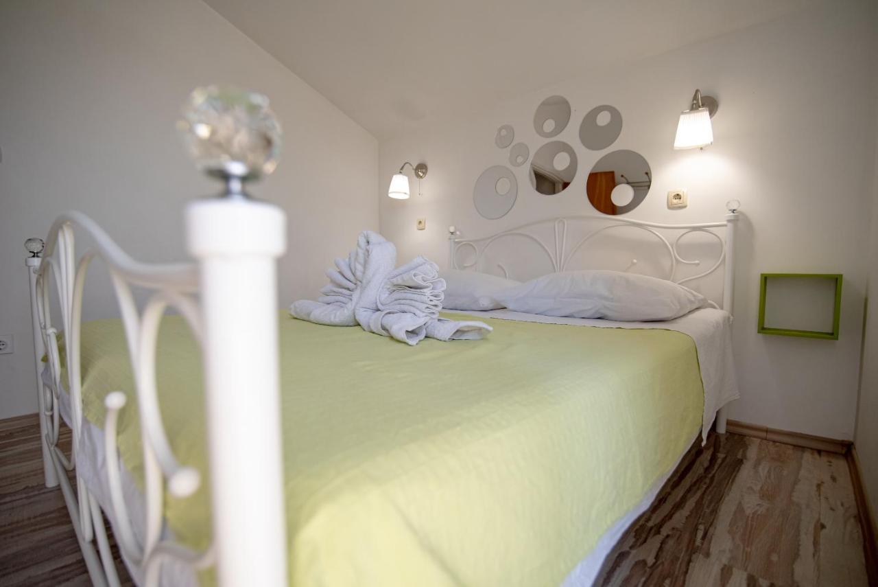 Apartment Josipa Grebaštica Eksteriør billede