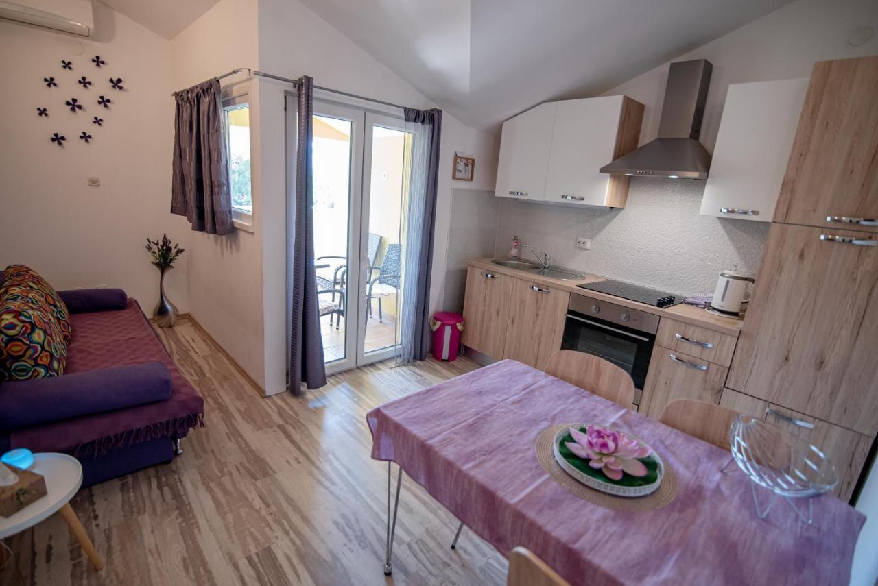 Apartment Josipa Grebaštica Eksteriør billede