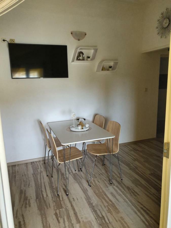 Apartment Josipa Grebaštica Eksteriør billede